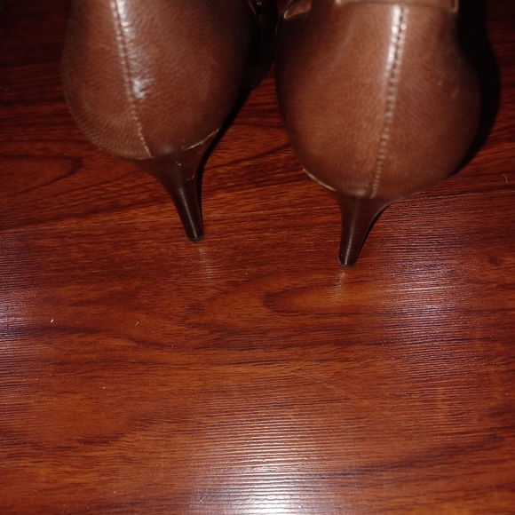 📌Nine West brown heels with bow - Picture 2 of 3